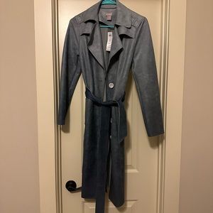 Nwt Chicos beautiful faux suede ombre blue trench coat- 00